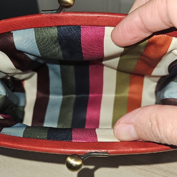 Coach EUC Legacy Lining Kisslock Clutch/wrislet - Picture 7 of 9